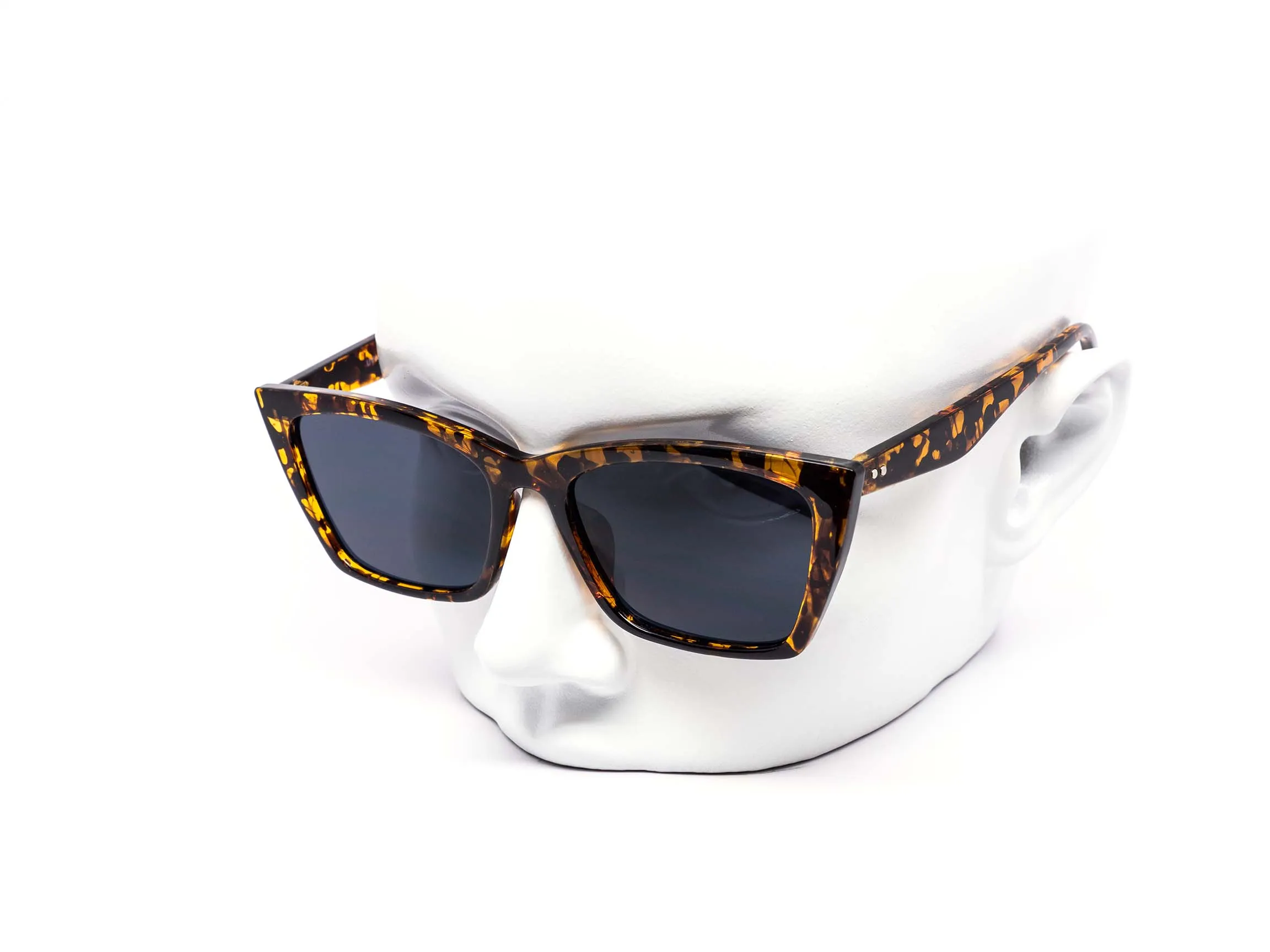 12 Pack: Chic Minimalist Square Cateye Wholesale Sunglasses