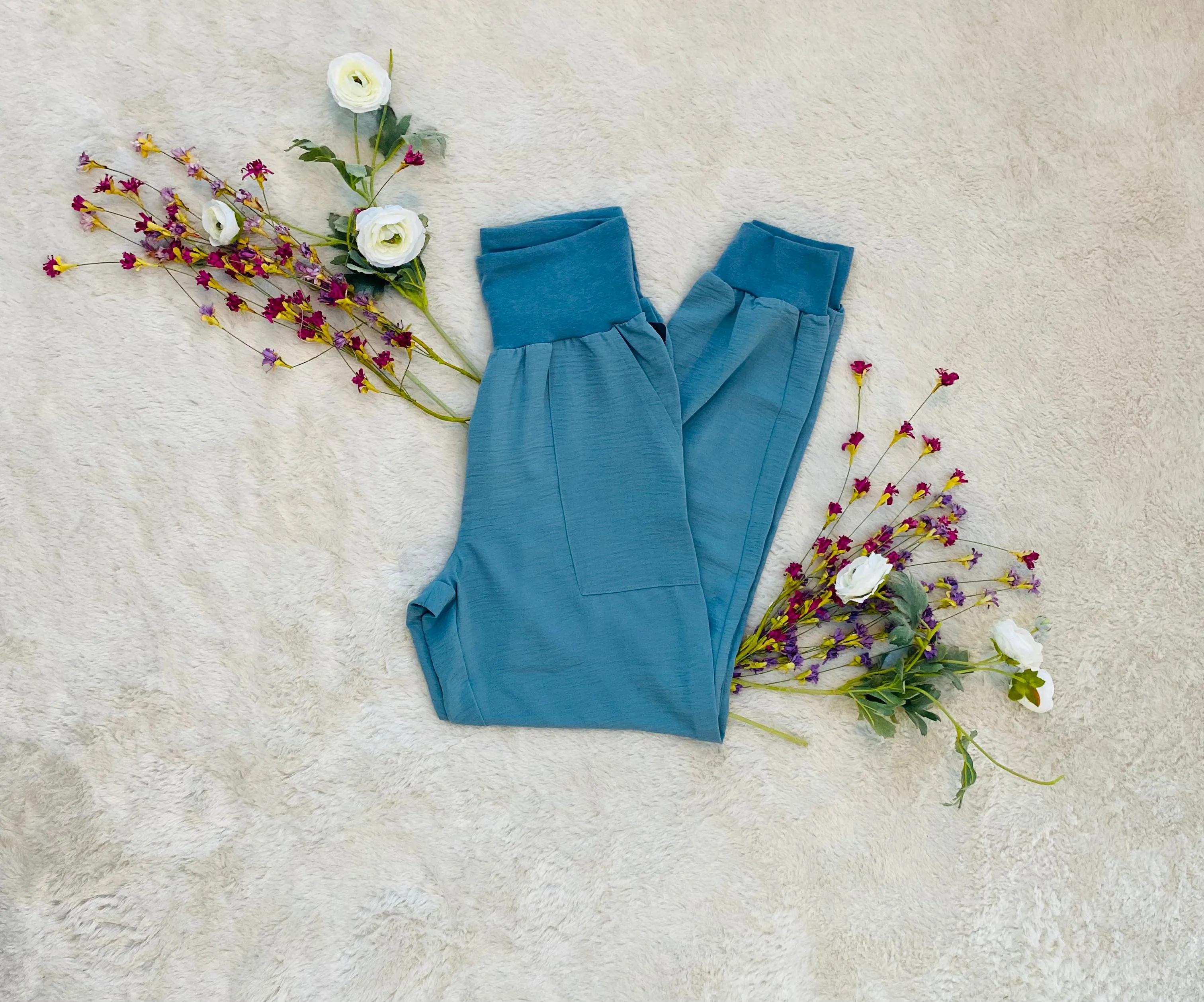 Breeze On By Blue Grey Airflow Joggers (Size XL)