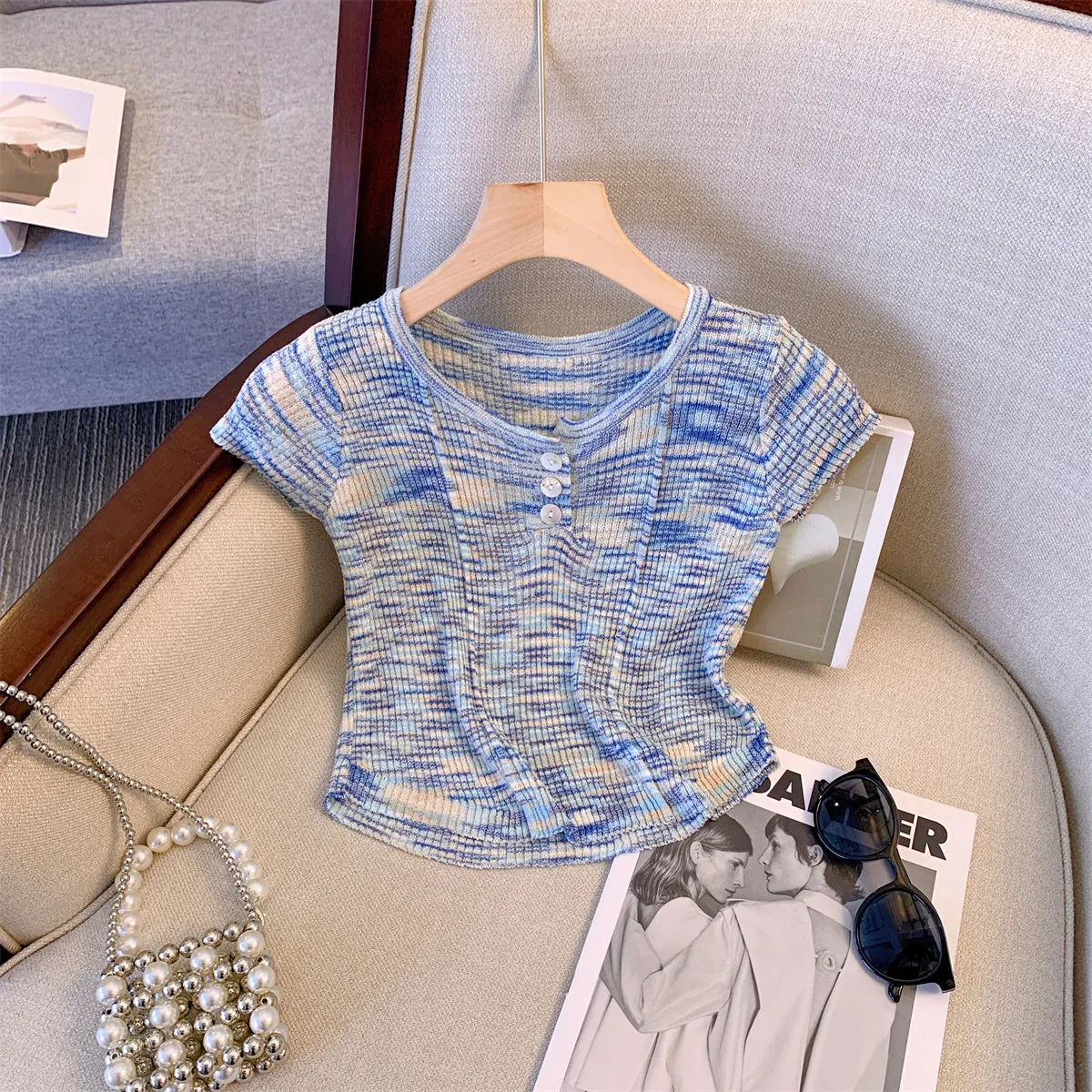 Niche V-neck Knitted Top
