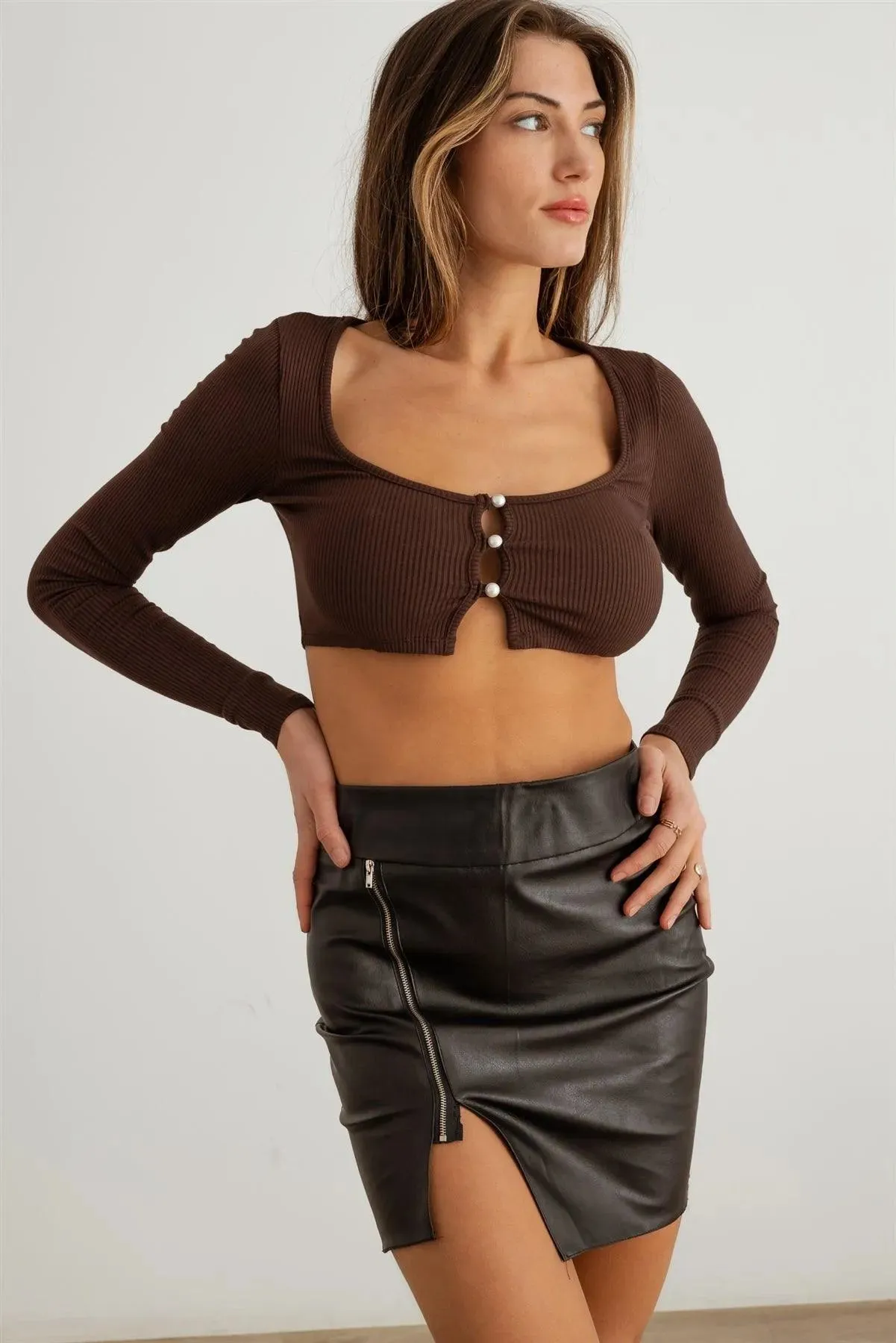 Ribbed Pearl Button-Up Long Sleeve Crop Top