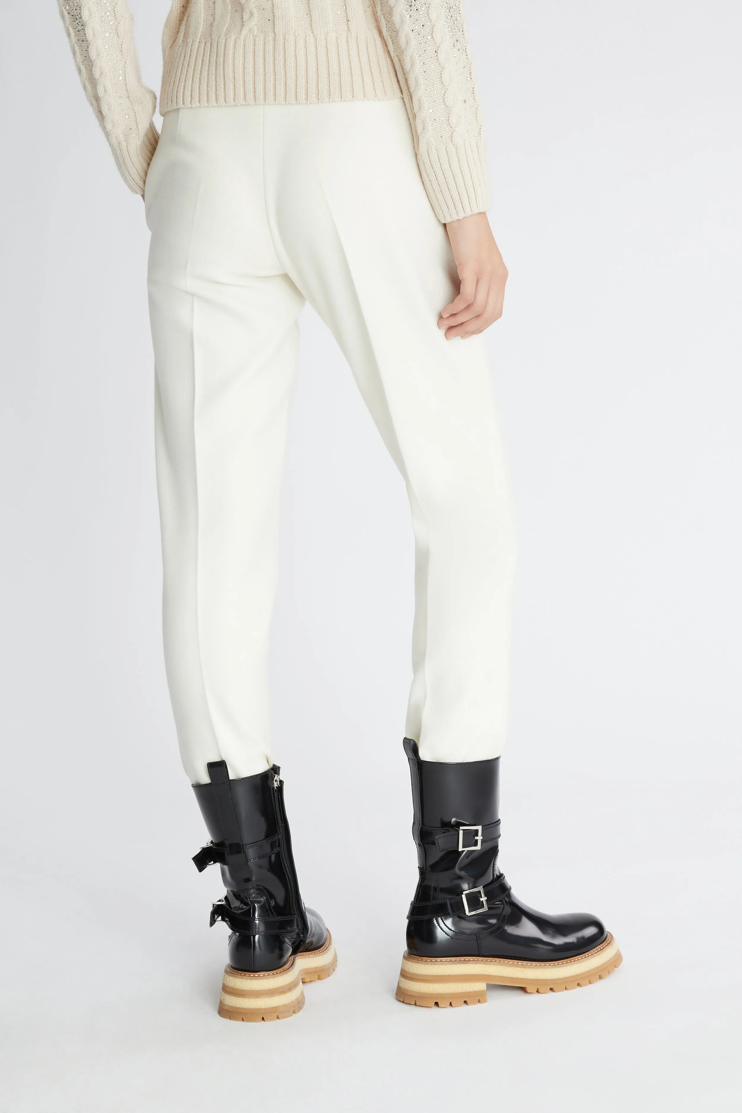 Straight-cut pants in cool wool