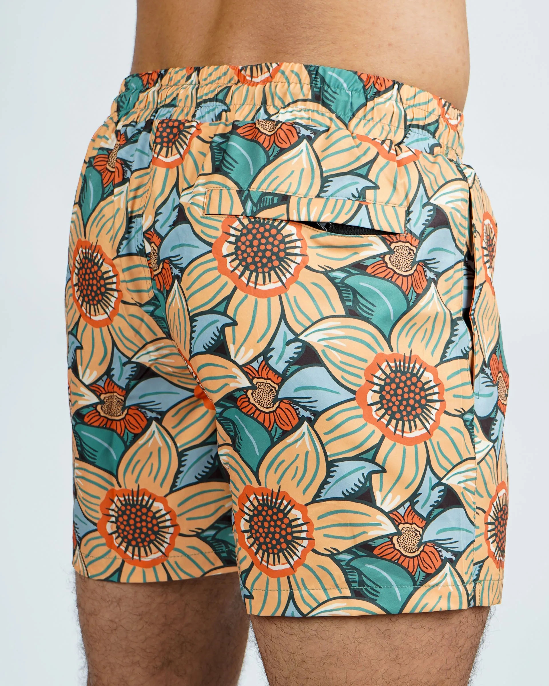 Vibrant 5" Boardshort