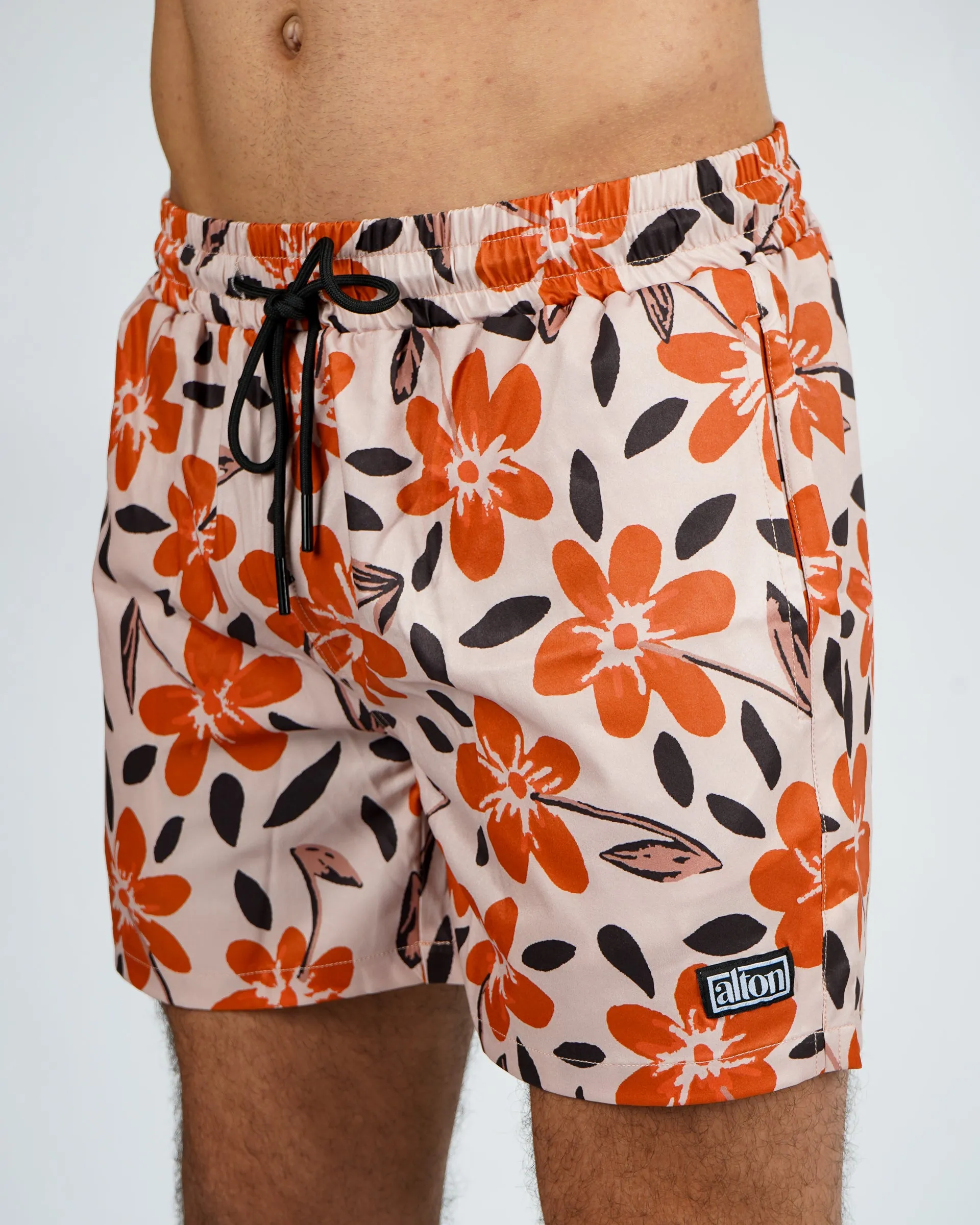 Vibrant 5" Boardshort