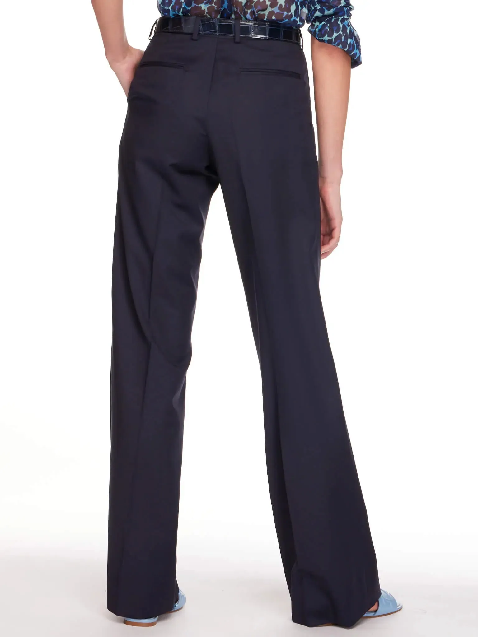 Women's Baggy Double Pleated Pant In Navy